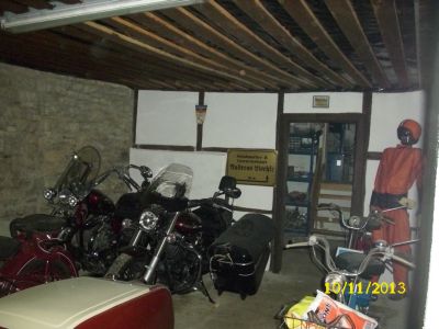Garage & Bikerlounge